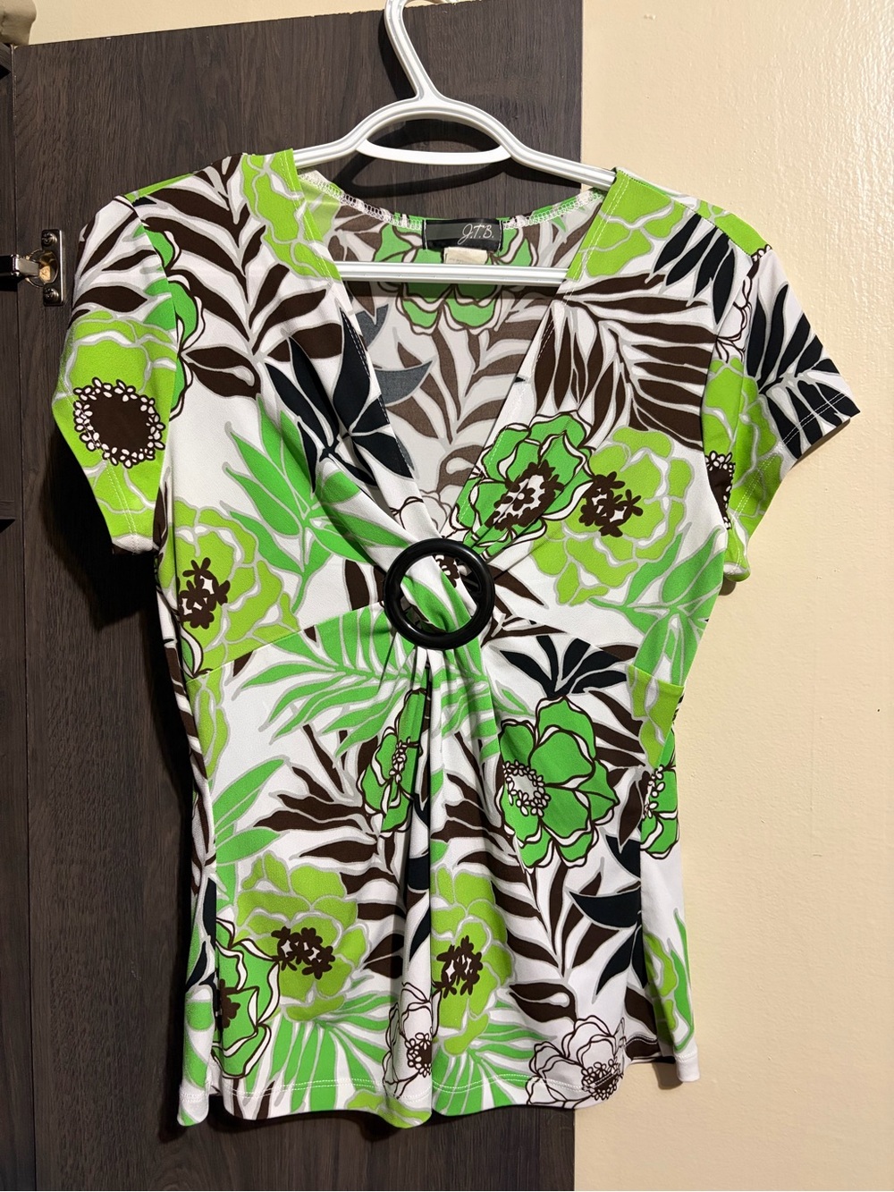 Vintage Y2K Women’s Floral Ring-Detail Top - Green